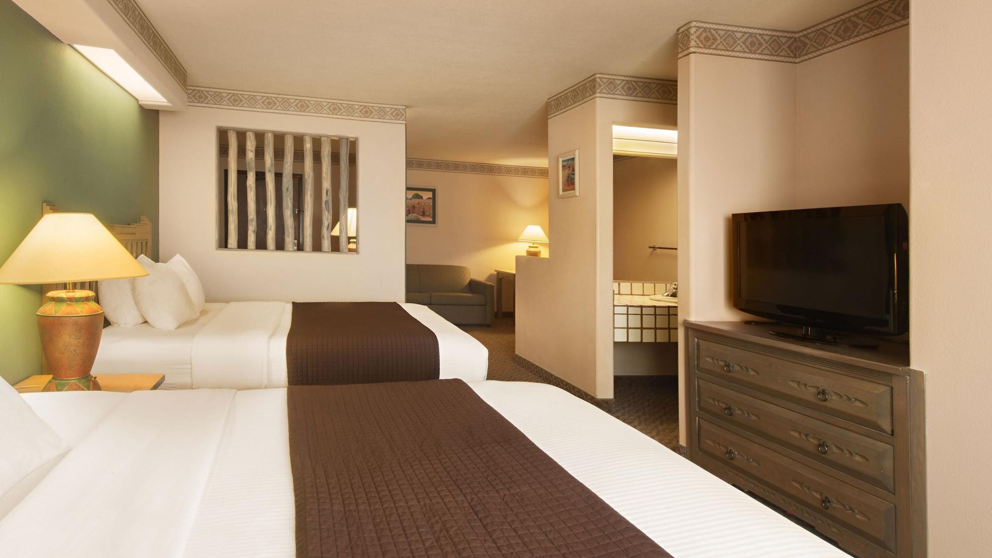 Sagebrush Inn & Suites Таос Экстерьер фото
