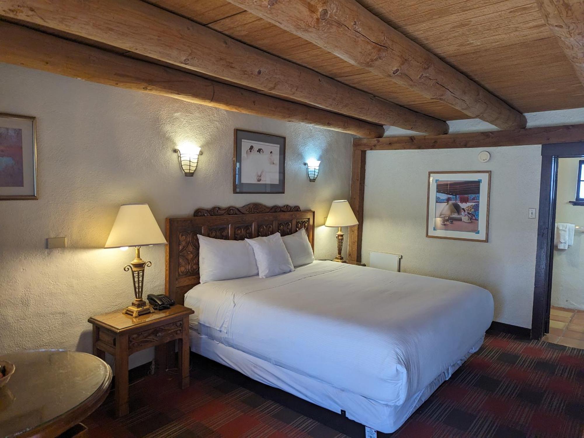 Sagebrush Inn & Suites Таос Экстерьер фото